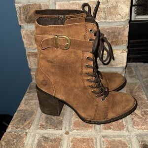 Born Cass Brown Distressed Suede Lace Up Leather Boots Size 7M